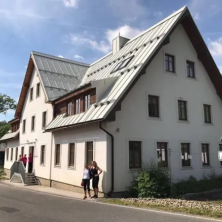 Horsky S Vyhledem Na Lysou Horu Apartment
